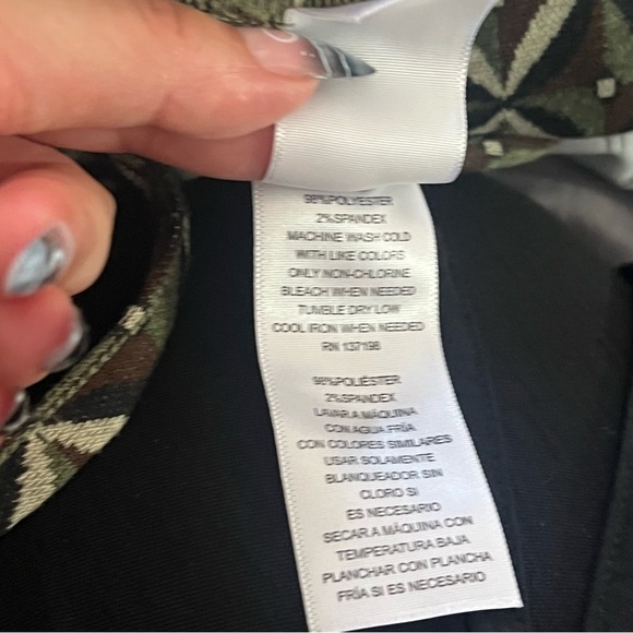 Nina Parker Geometric Camo Wide Leg Pull-On Pants 1X | Streetwear Statement - Picture 8 of 8